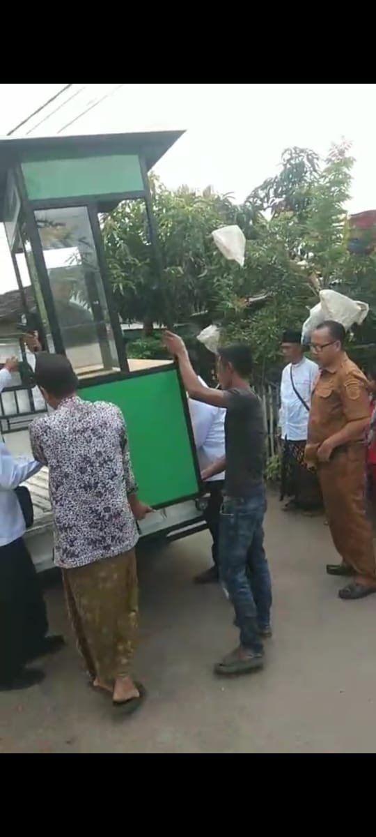 Gandeng MWCNU dan Muslimat, Camat Paiton Lakukan Aksi Sosial